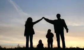 تأثیر بدقولی والدین در فاصله گرفتن کودک از تربیت دینی