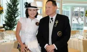 جایزه بزرگ ازدواج با این دختر همجنسگرا