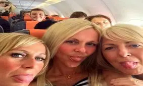 اتفاق عجیب در گرفتن عکس سلفی در هواپیما