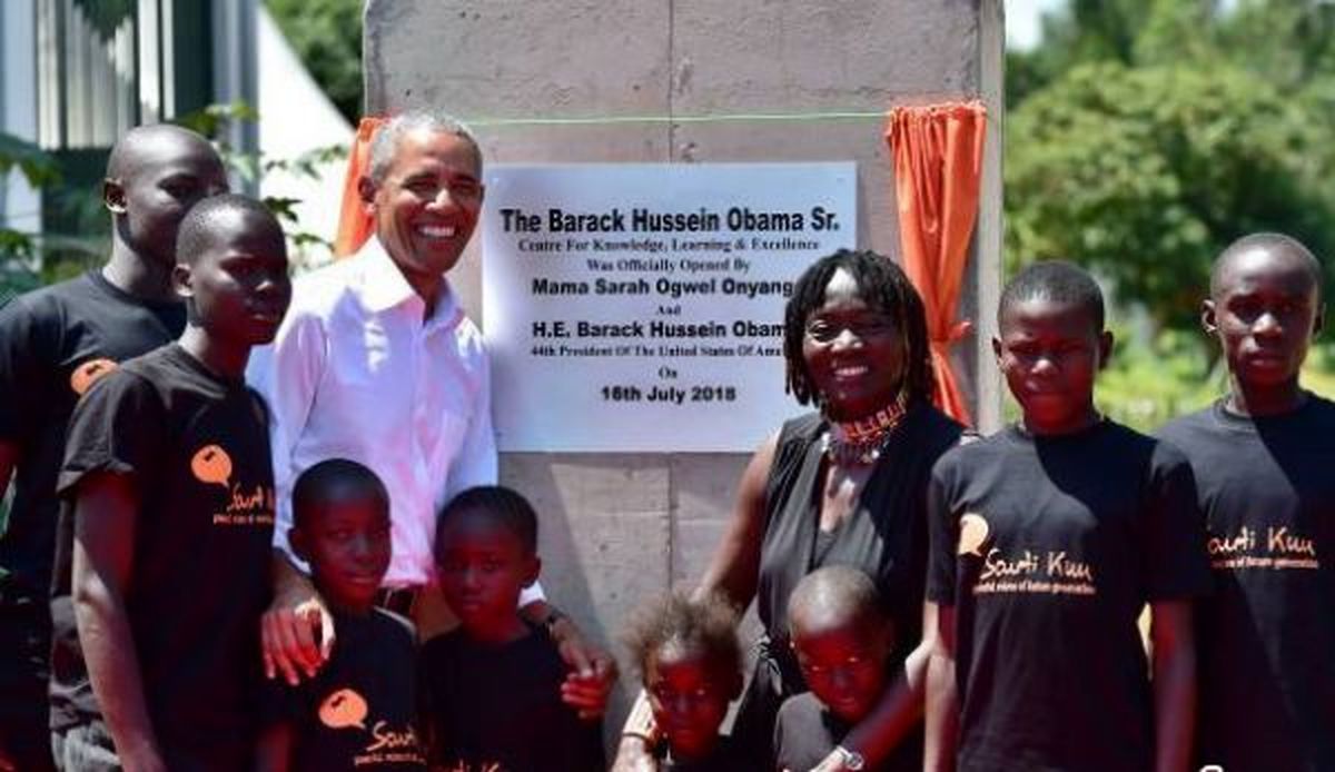 سفر اوباما به سرزمین پدری در کنیا و دیدار با اقوام + تصاویر