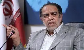 «اَرِنج» تیم روحانی باید تغییر کند/ نمی‌دانم چرا دولت نمی‌تواند برای مشکلات تصمیم‌گیری کند