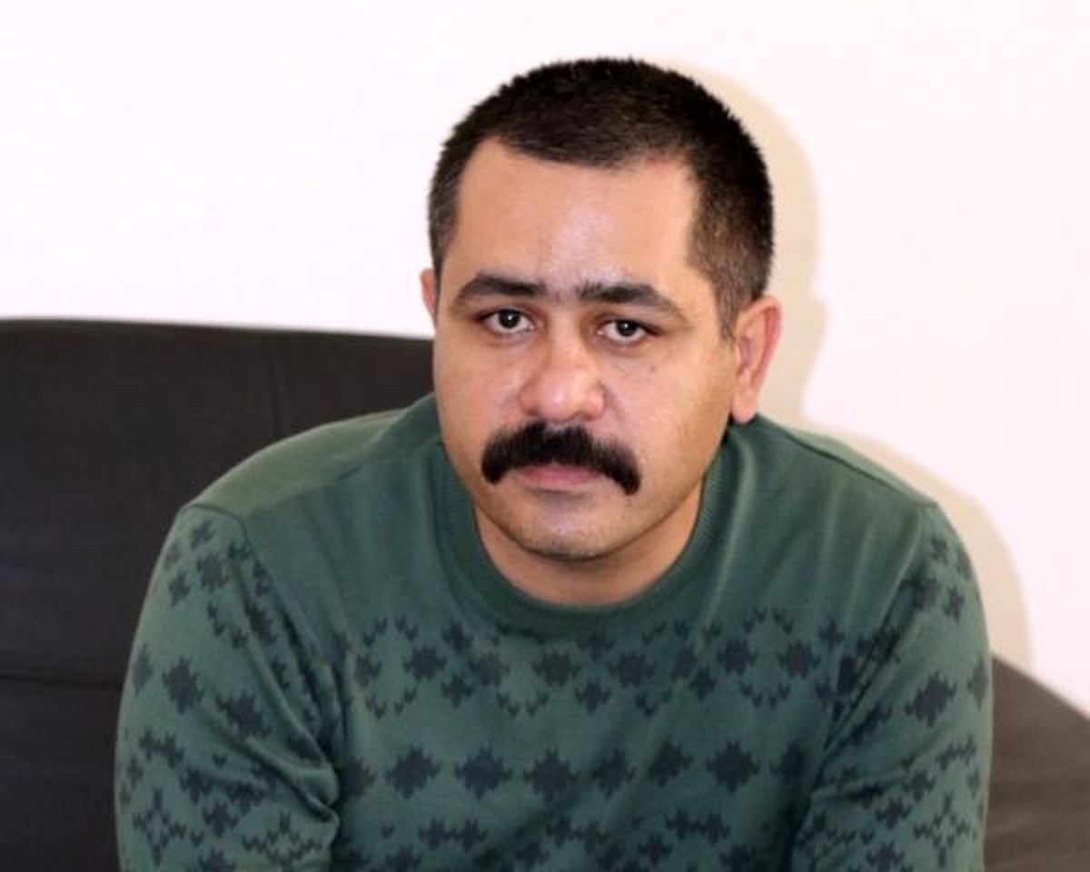 ایرانی آدامس ایرانی بجو