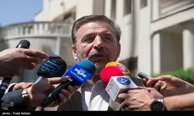 واعظی: تغییراتی در تیم افتصادی دولت خواهیم داشت/درخواست ترامپ برای دیدار با روحانی
