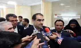 وزیر بهداشت: برخی دختران شین آبادی 50 بار با تعرفه دولتی عمل شده اند