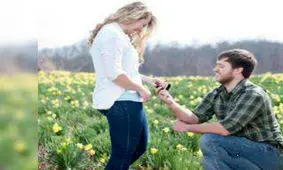 خواستگاری بسیار عجیب این پسر از دو خواهر