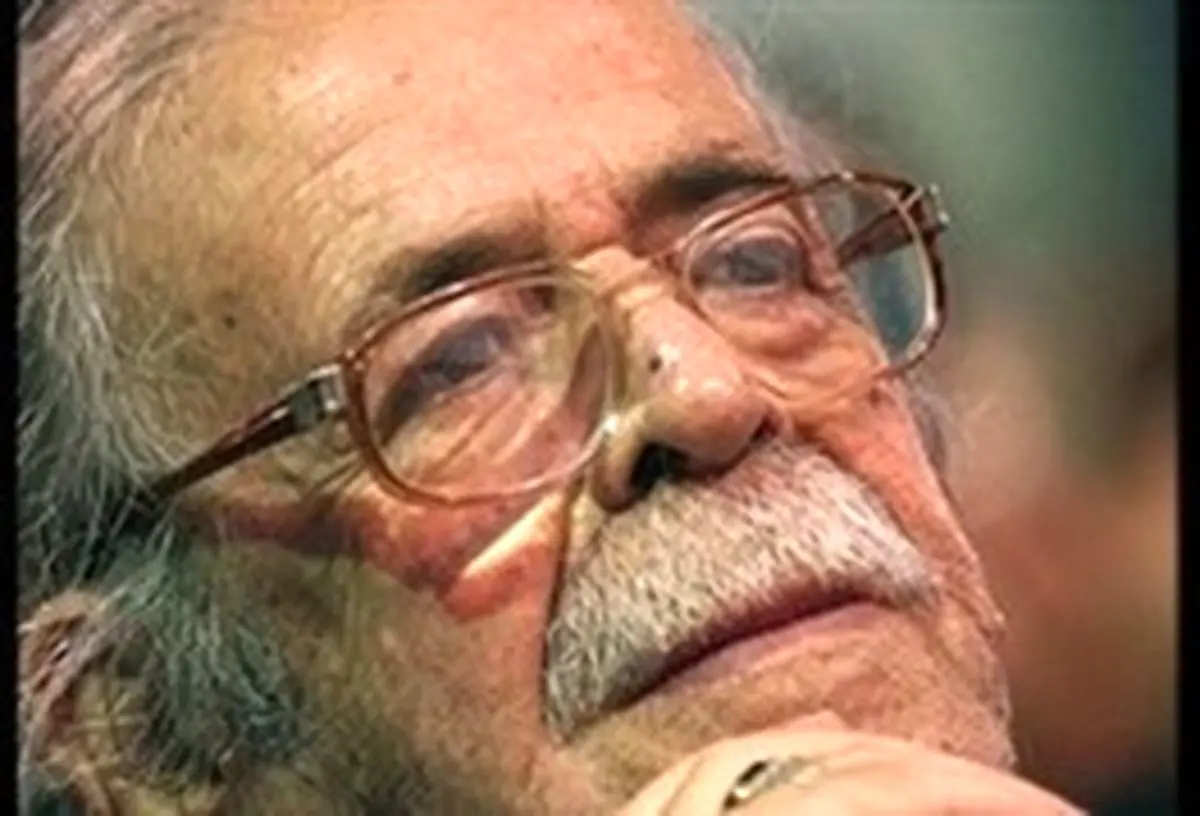 عکس | محمدعلی کشاورز: کاش اسم آتش نشان‌ به جان فشان تغییر کند