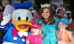 دختر شایسته آمریکا هم خلافکار از آب درآمد