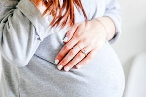 زنان بارداری که اضافه وزن دارند،بخوانند!