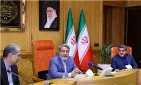 تاکید رهبر انقلاب بر حل معضلات اجتماعی