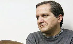 کاری به کیهان و شرق نداریم