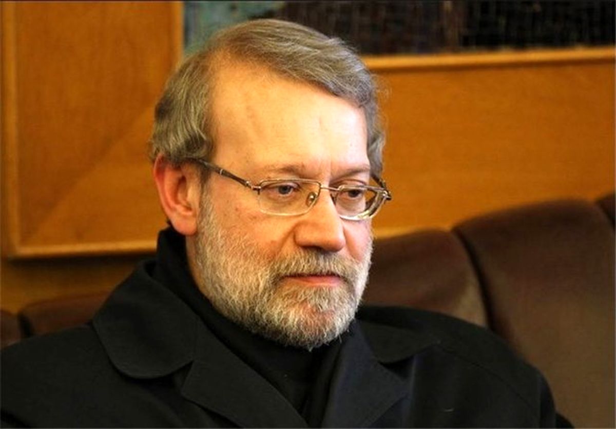 لاریجانی: فداکاری آتشنشانان دل و جان هر انسانی را به تحسین معطوف میسازد
