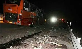 برخورد اتوبوس با تریلی در محور سلفچگان اراک با ۲۸ مصدوم