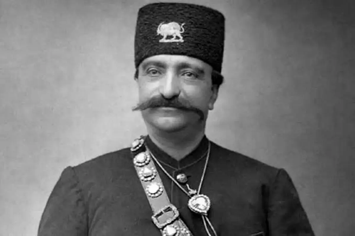 عکسى تاریخی از اولین سفر ناصرالدین شاه قاجار به اروپا سال ۱۲۵۲