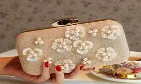 مدل کیف عروس نگین دار و مرواریدی 2018