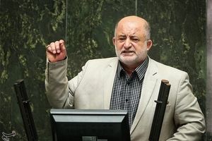قاضی‌پور:" توتال" اطلاعات ایران را گرفت و رفت