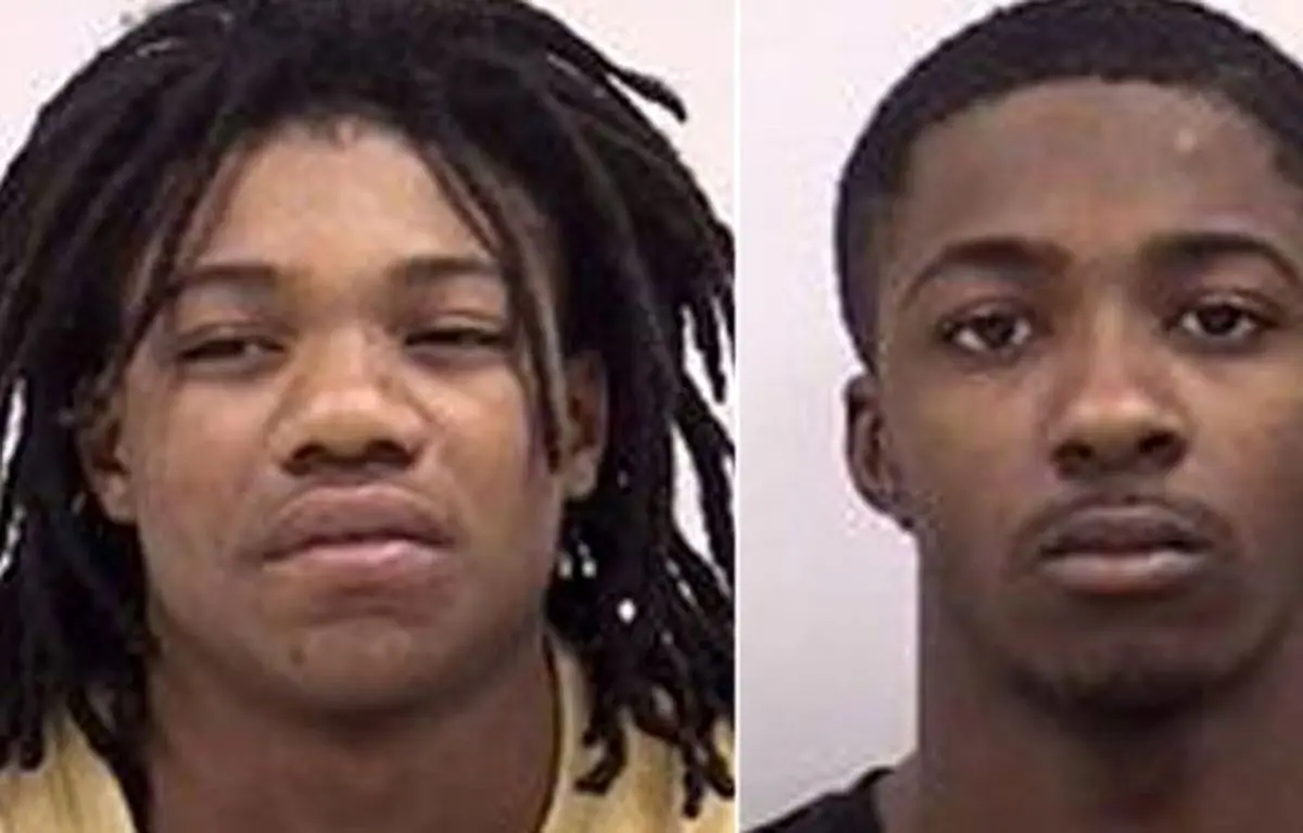 دختر نوجوان در حمام بود که برادر و پسر عمویش به سراغ او رفتند