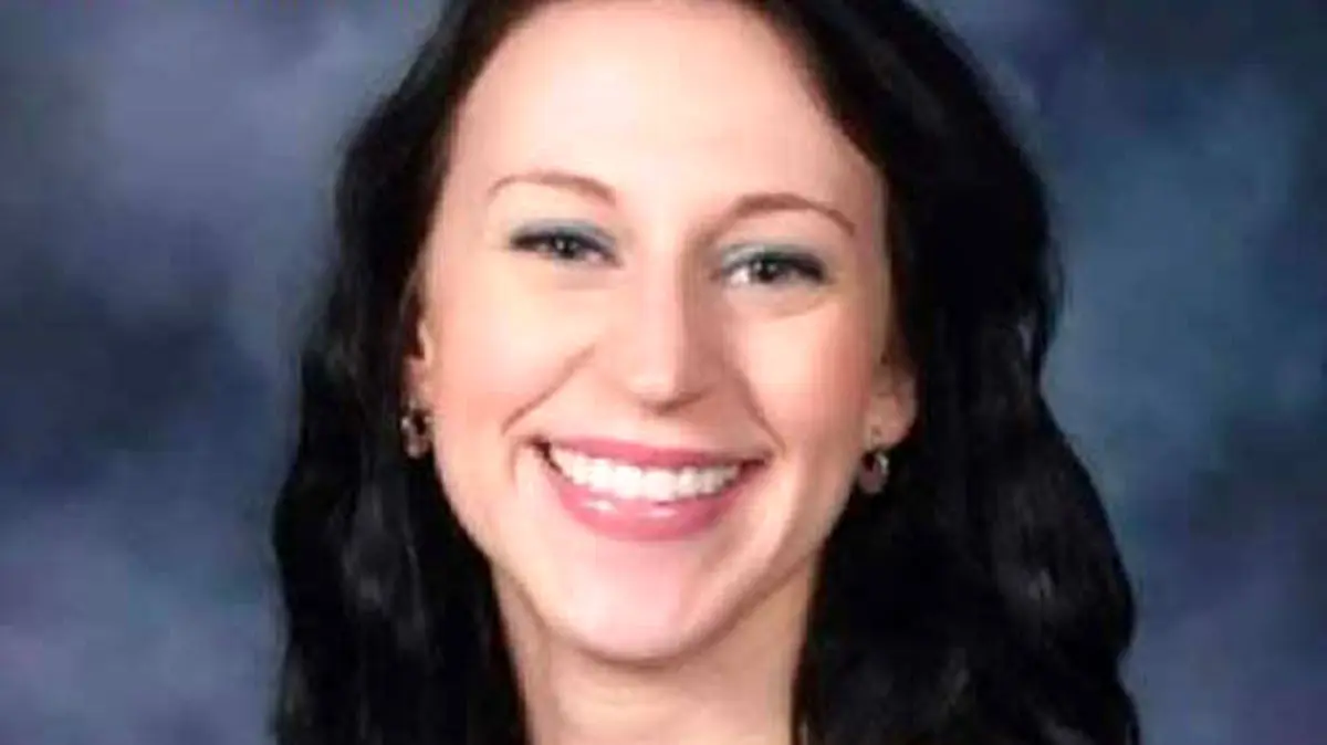 درخواست کثیف معلم از دانش آموز در رختکن استخر 