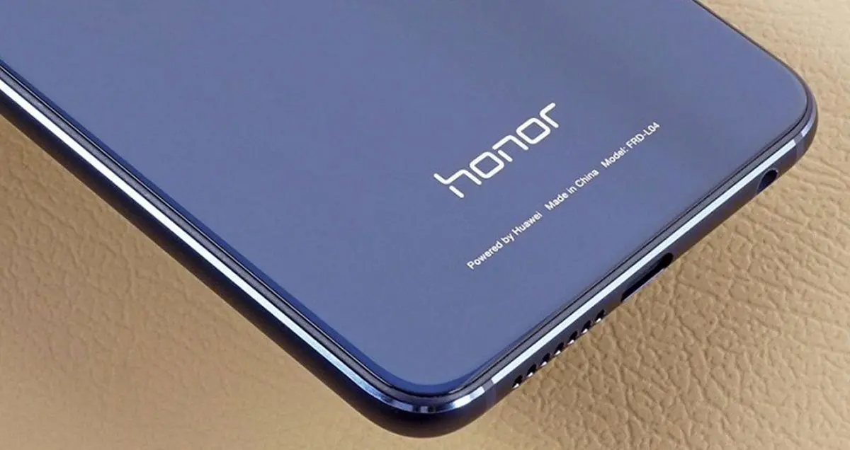 مشخصات آنر نوت 10 لو رفت؛ 8 گیگابایت رم و 512 گیگابایت حافظه داخلی!