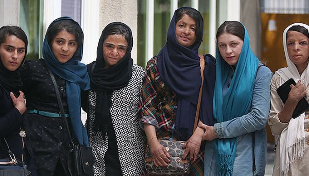 چرا وزارت بهداشت برای خروج دختران شین آبادی از کشور مخالفت میکند؟