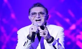 اهدای جایزه به غایب جشنواره مردمی