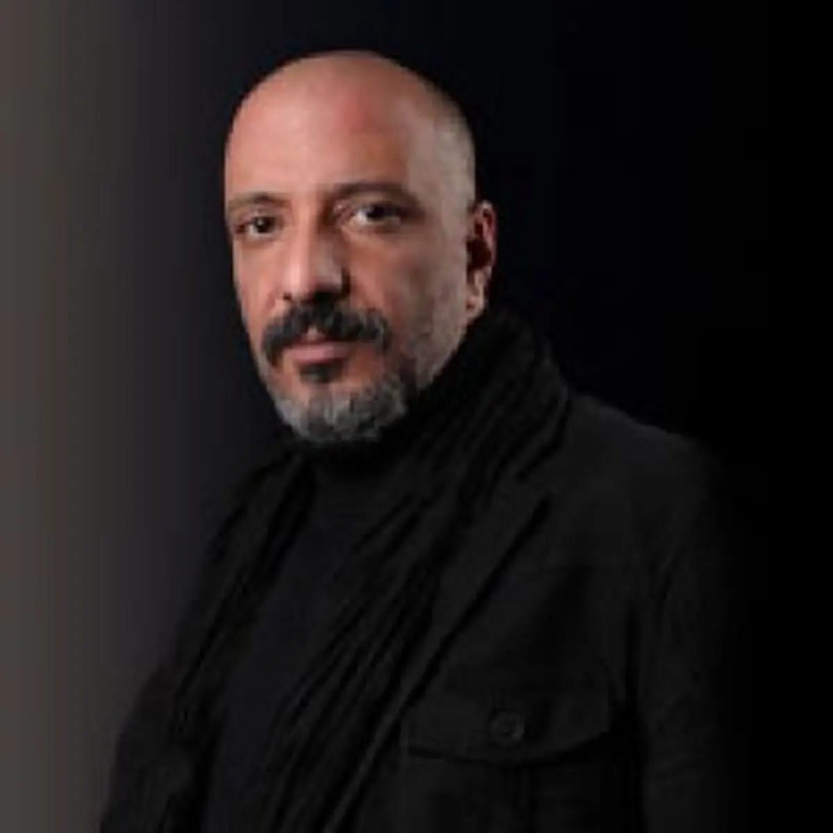 امیر جعفری مدل برند معروف کت و شلوار