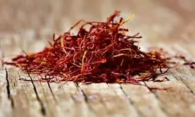 طرز تهیه انواع ماسک زعفران برای سلامتی پوست