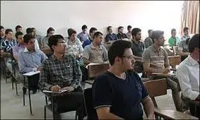برنامه‌ای برای انحلال دانشگاه‌های غیرانتفاعی تا شهریور نداریم