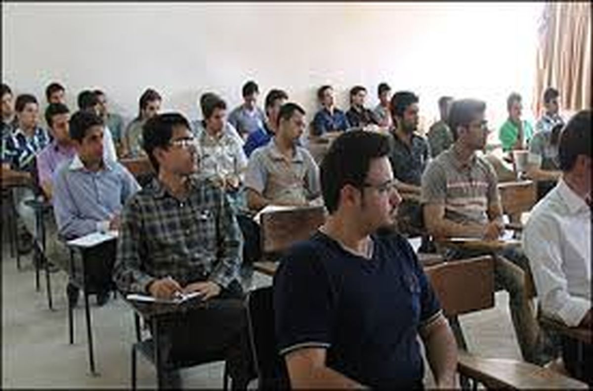 برنامهای برای انحلال دانشگاههای غیرانتفاعی تا شهریور نداریم