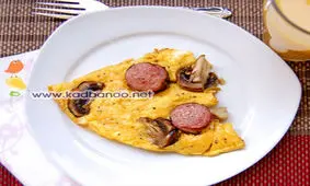 املت سوسیس و قارچ