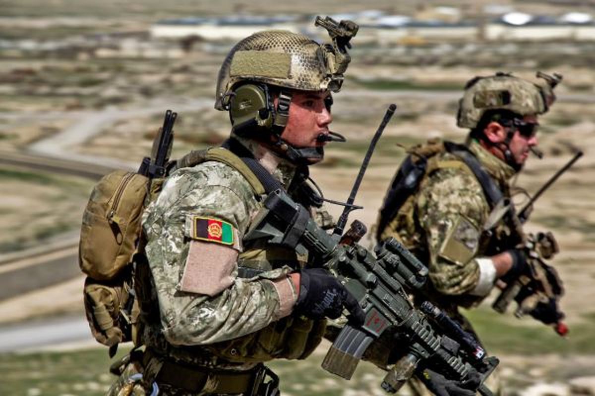 سرپیچی فرماندهان افغان از دستور تازه آمریکا/ از مناطق دوردست عقب نشینی نمیکنیم