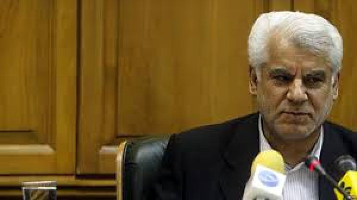 برخی به پیشواز تحریم رفتند دلار گران شد/ تدبیر نکنیم شرایط تغییر نمیکند
