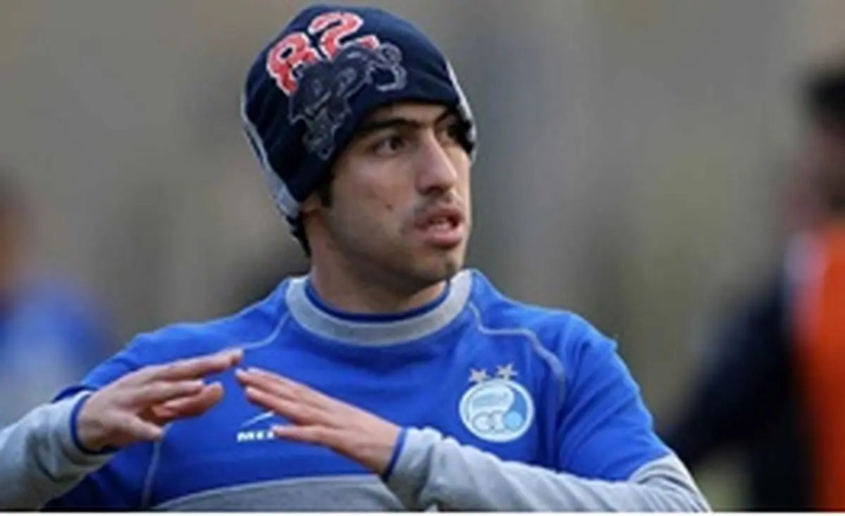 واکنش بازیکن استقلال به سلفی‌هایی که جان آدم‌ها را می‌گیرد