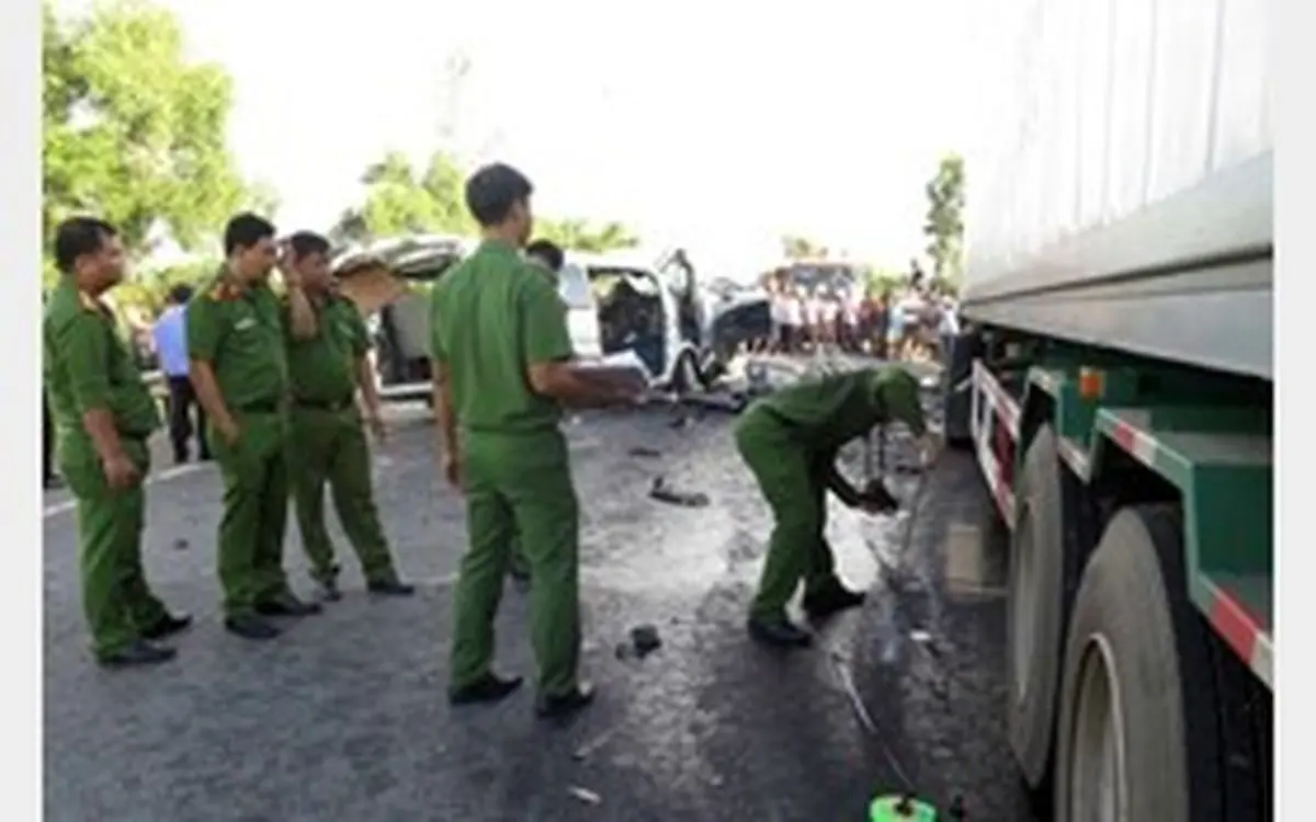 مرگ داماد و 12 تن از اعضای خانواده اش در کاروان عروسی