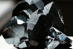 تولید نوعی سنگ آهن دوبعدی به نام هماتیت