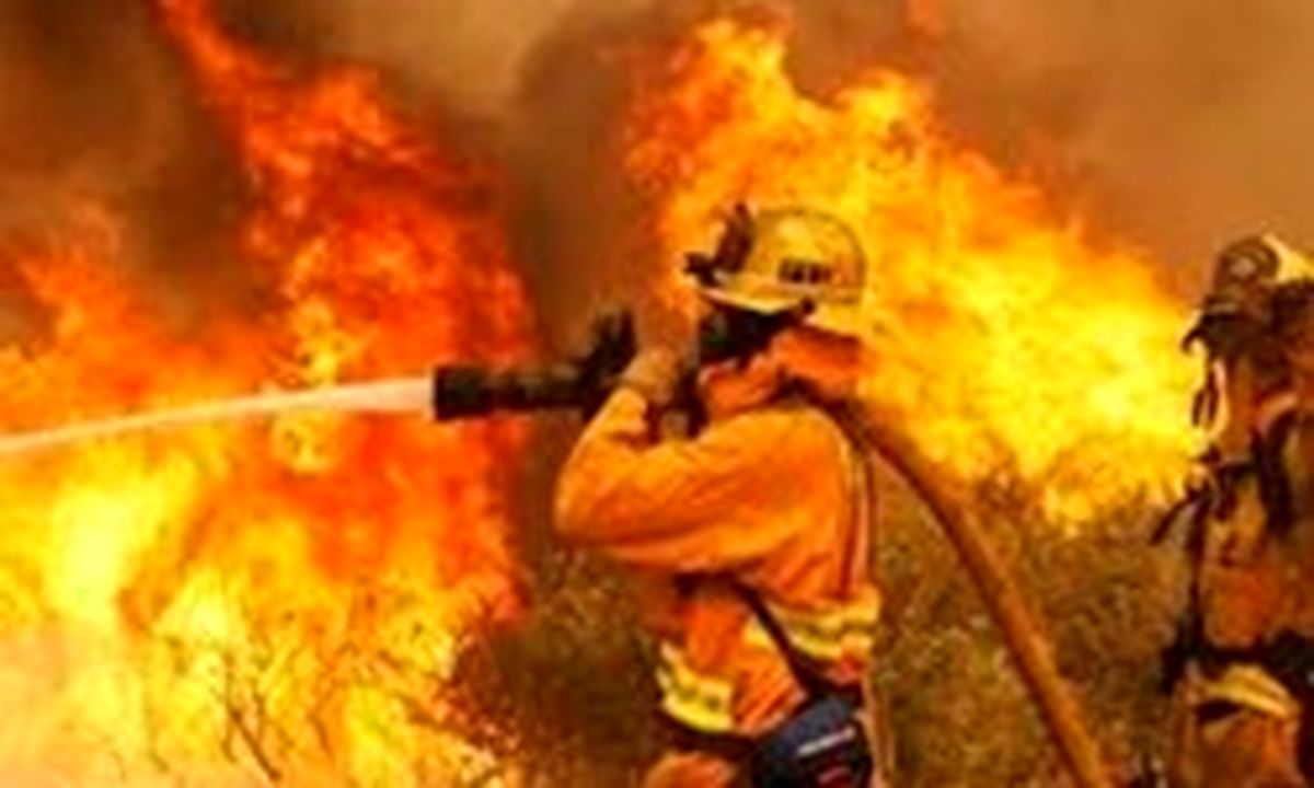 آتشنشانان 13 هزار ساعت آموزش میبینند