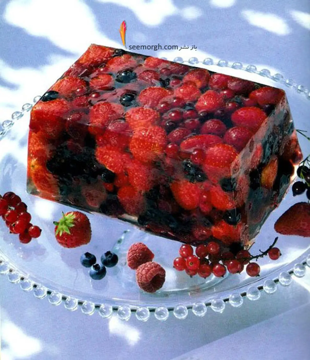 طرز تهیه ژله ویترینی میوه ای برای تابستان