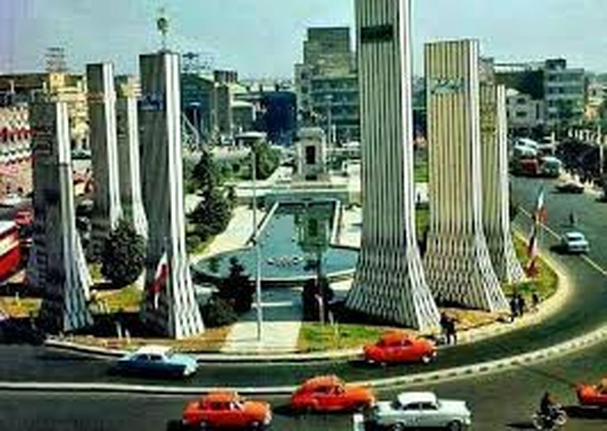 میدان توپخانه؛ نیمقرن پیش