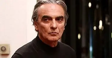 همایون ارشادی درگذشت

