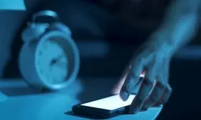 چرا باید گوشی همراه را در شب خاموش کنیم؟