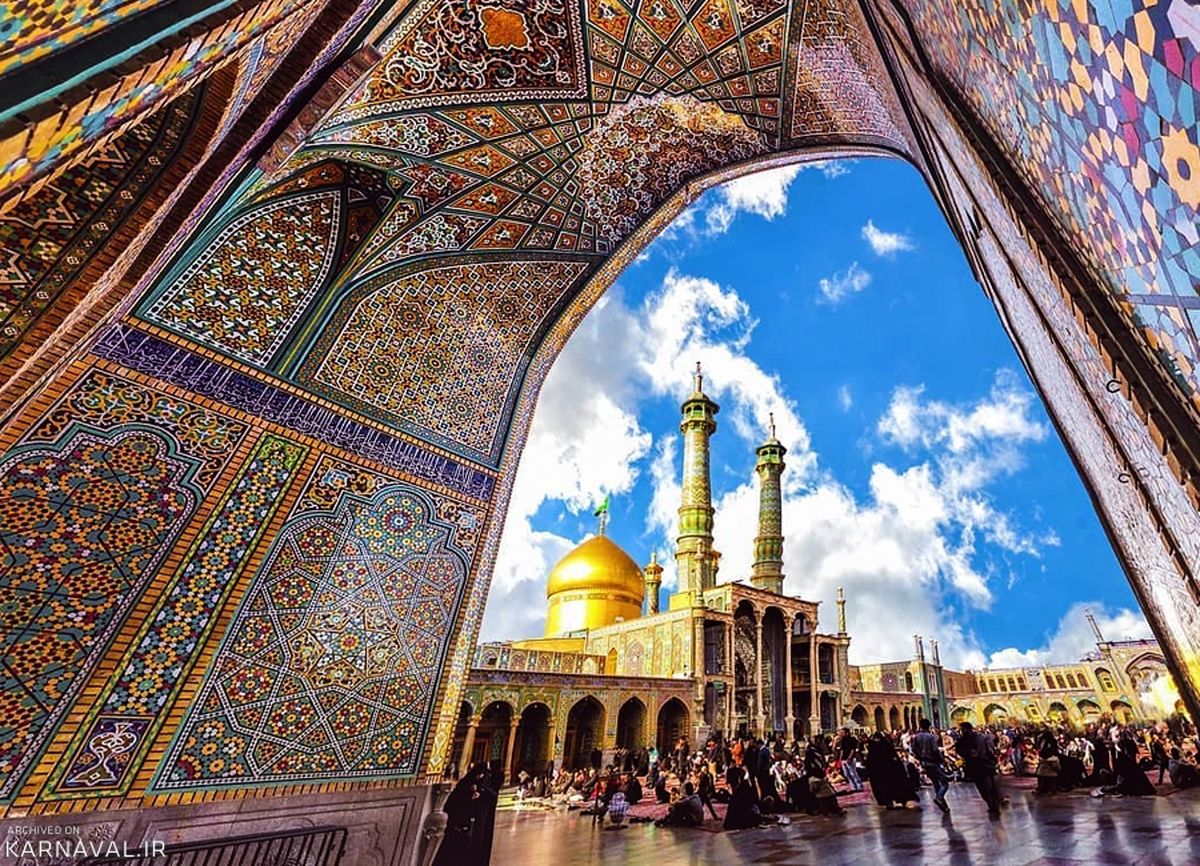 زنان جیببر در حرم حضرت معصومه(س) دستگیر شدند/ عکس