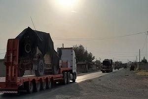 انفجار در مسیر ۲ کاروان ائتلاف آمریکایی در عراق

