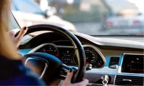 چرا فرمان خودروها در وسط قرار ندارد؟