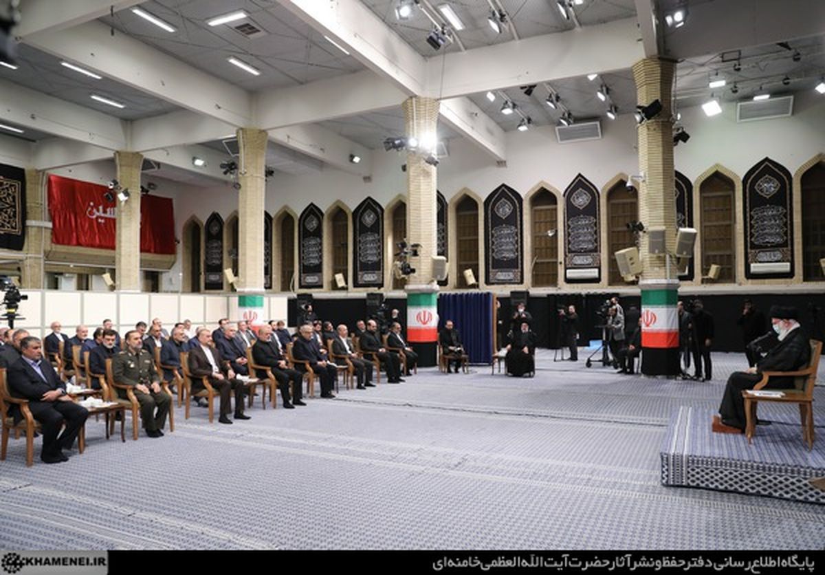 در کارها از خرد جمعی استفاده و تأمل بشود/ یکی از مهمترین شاخص های خنثیسازی تحریمها، کاهش تورم است/ این دولت فردا را قربانی امروز نمی کند