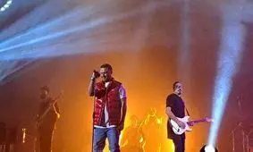 تمجید رسانه‌ دولت از آرمین 2afm

