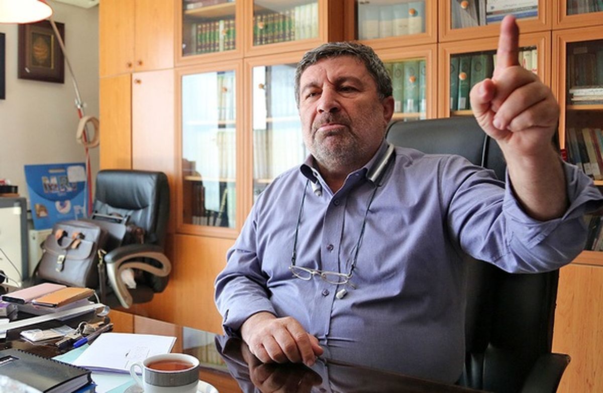 «الیاس حضرتی» از دبیرکلی حزب اعتماد ملی استعفا داد

