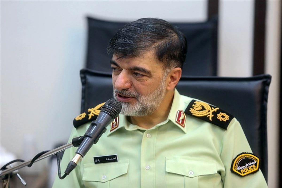 سردار رادان: چشم مردم وقتی به بیحیایی عادت کند، آرام آرام غیرت گرفته میشود