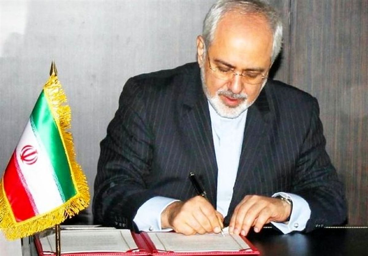 ظریف سالروز پیروزی مقاومت در جنگ ۳۳ روزه لبنان را تبریک گفت