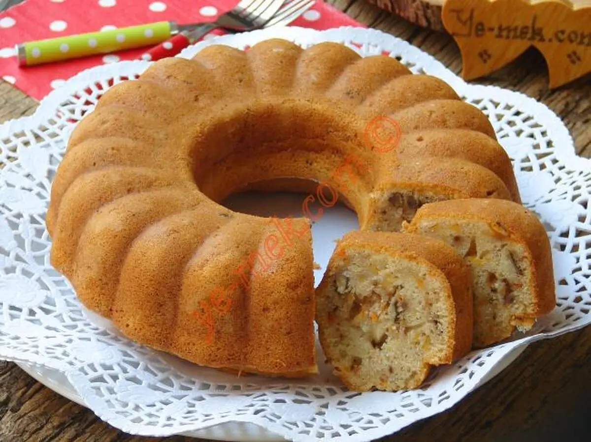 طرز تهیه کیک هویج برای عصرانه