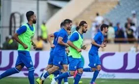 عکس یادگاری گرو با هوادار ویلچرنشین و حضور عضو هیأت مدیره