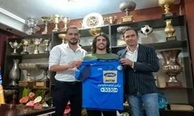 جدیدترین بازیکن استقلال قراردادش را ثبت کرد